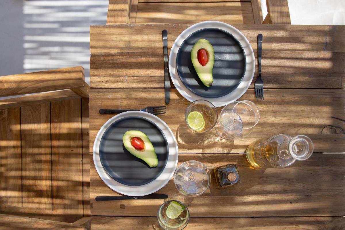 Seesoo Paros Beachfront Luxury Hideaway