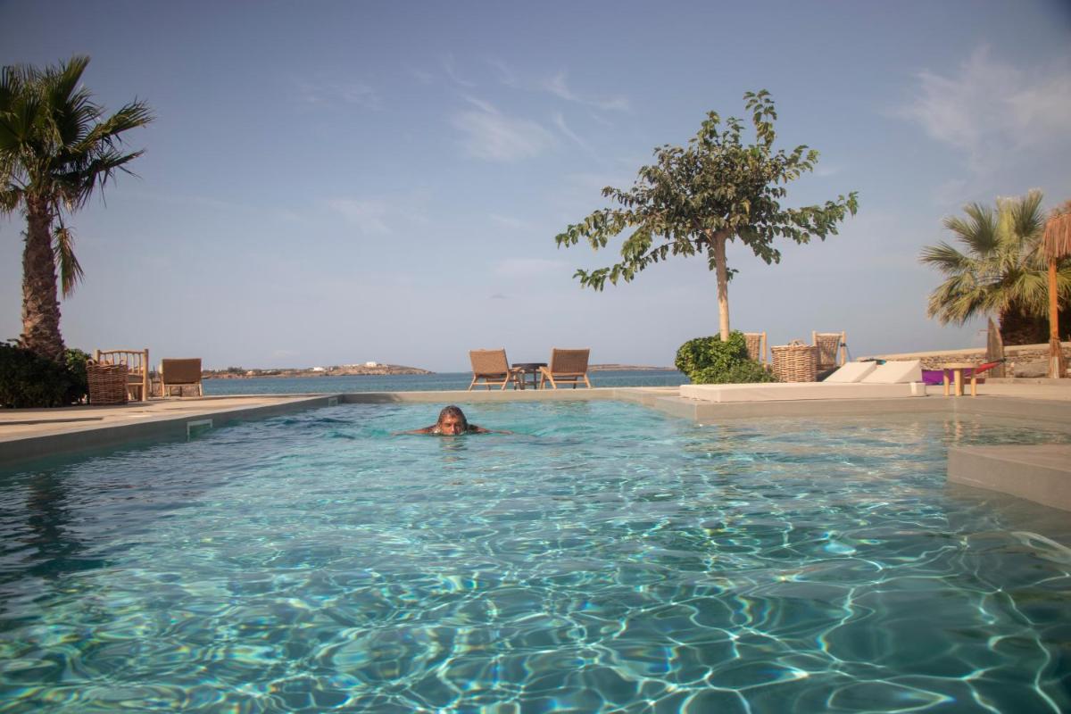 Seesoo Paros Beachfront Luxury Hideaway