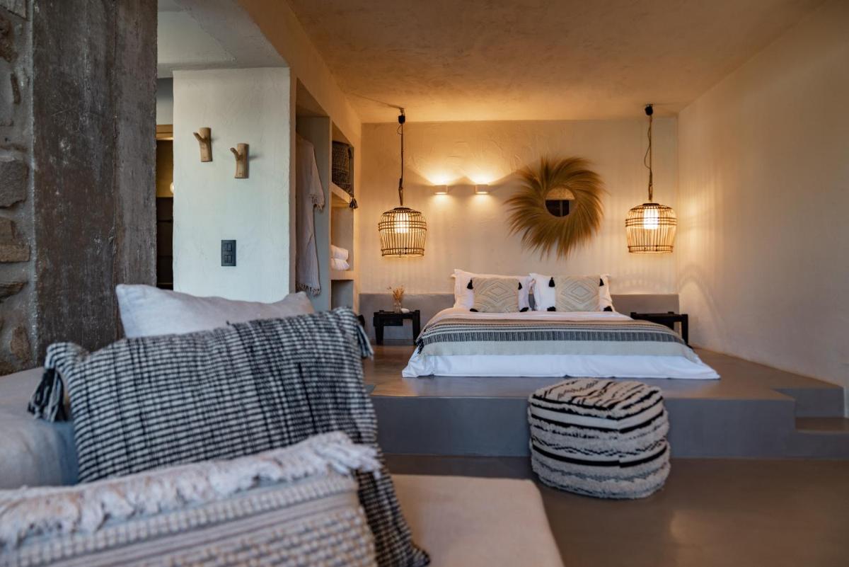 Seesoo Paros Beachfront Luxury Hideaway