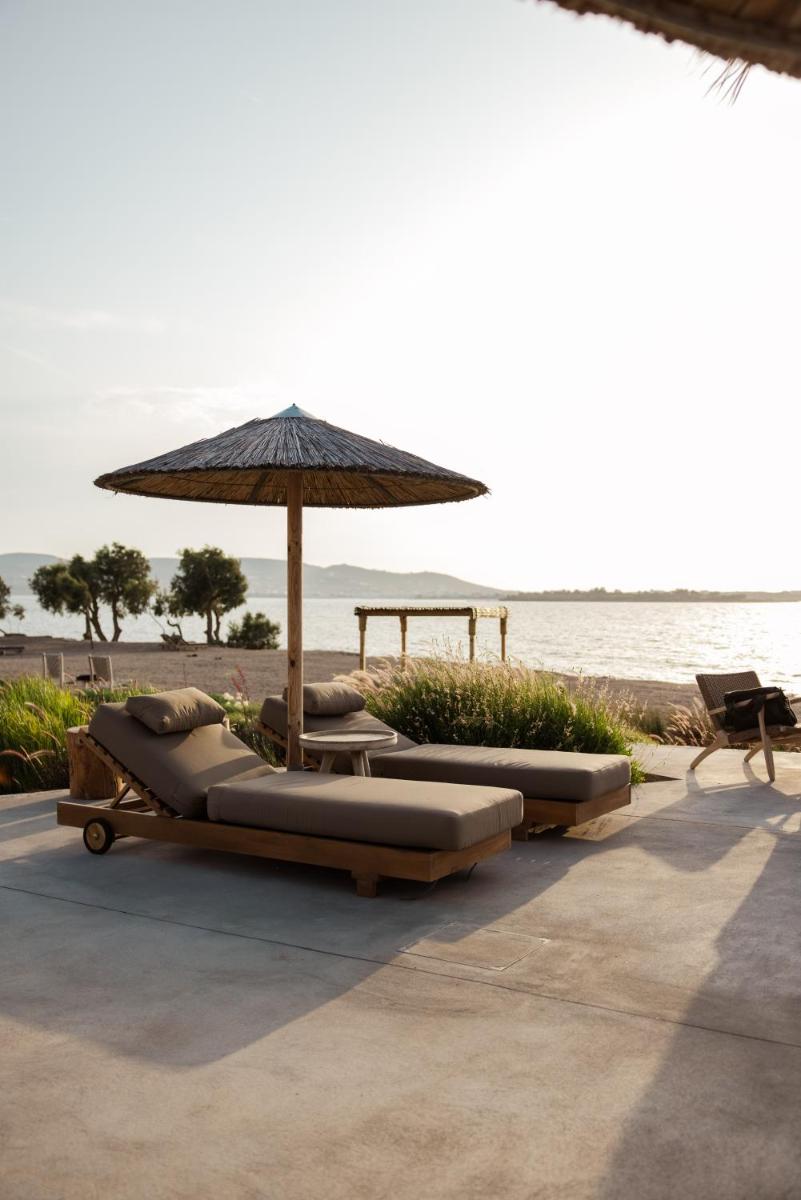 Seesoo Paros Beachfront Luxury Hideaway