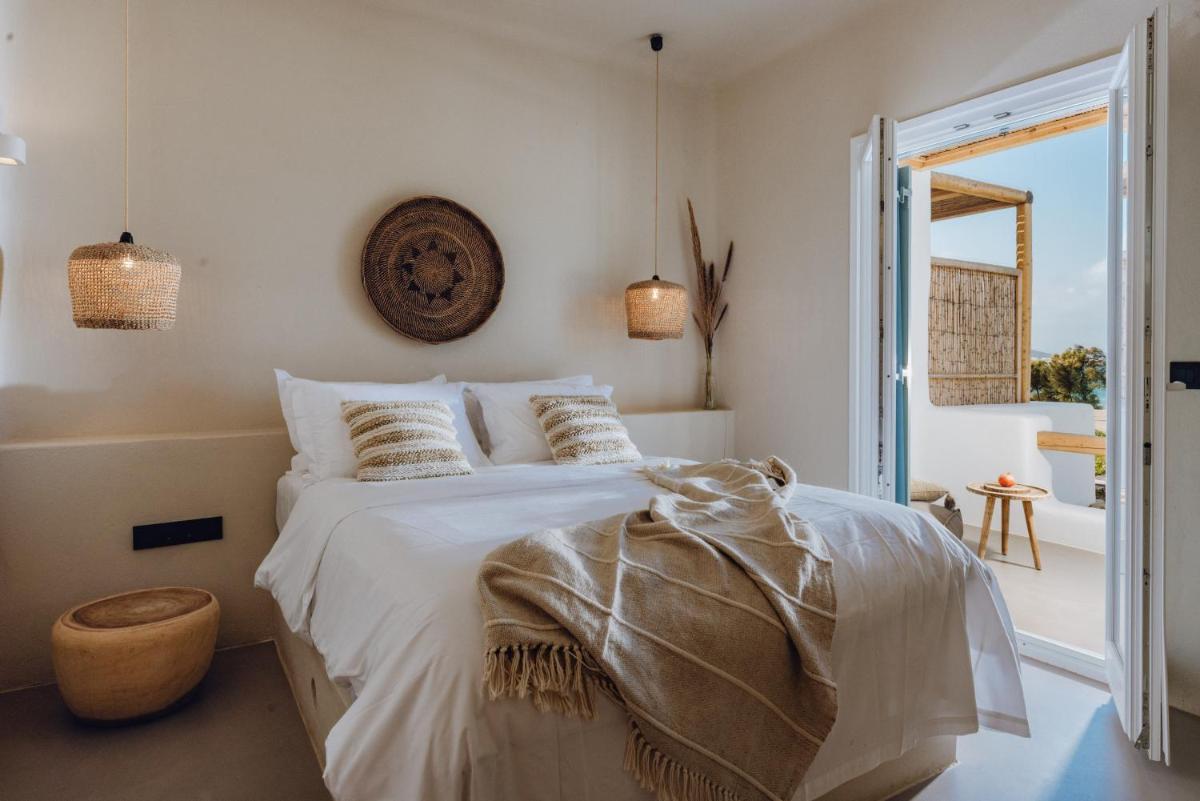 Seesoo Paros Beachfront Luxury Hideaway