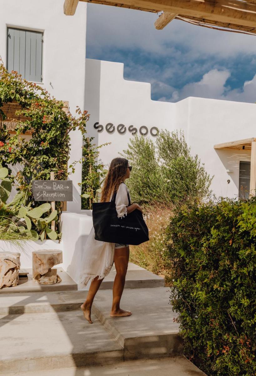 Seesoo Paros Beachfront Luxury Hideaway