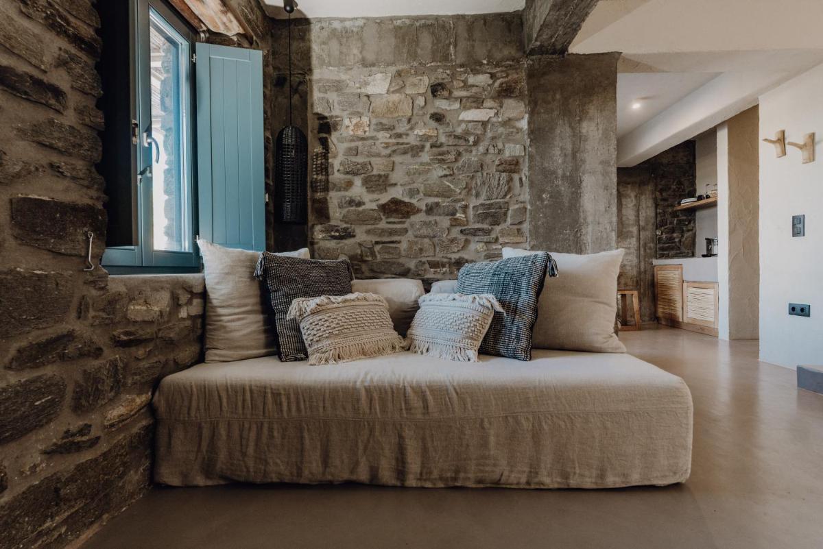 Seesoo Paros Beachfront Luxury Hideaway