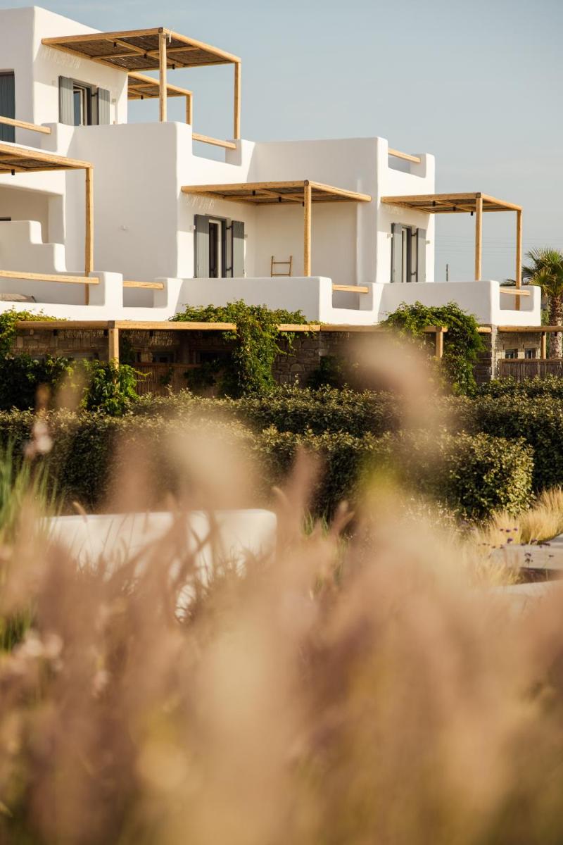 Seesoo Paros Beachfront Luxury Hideaway