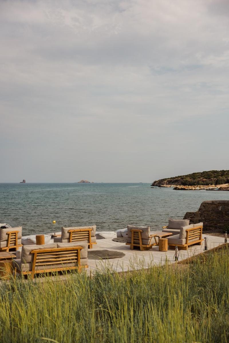 Seesoo Paros Beachfront Luxury Hideaway