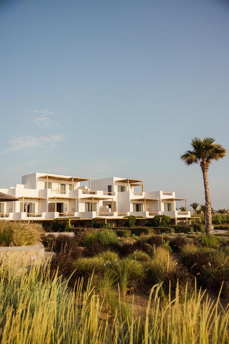 Seesoo Paros Beachfront Luxury Hideaway