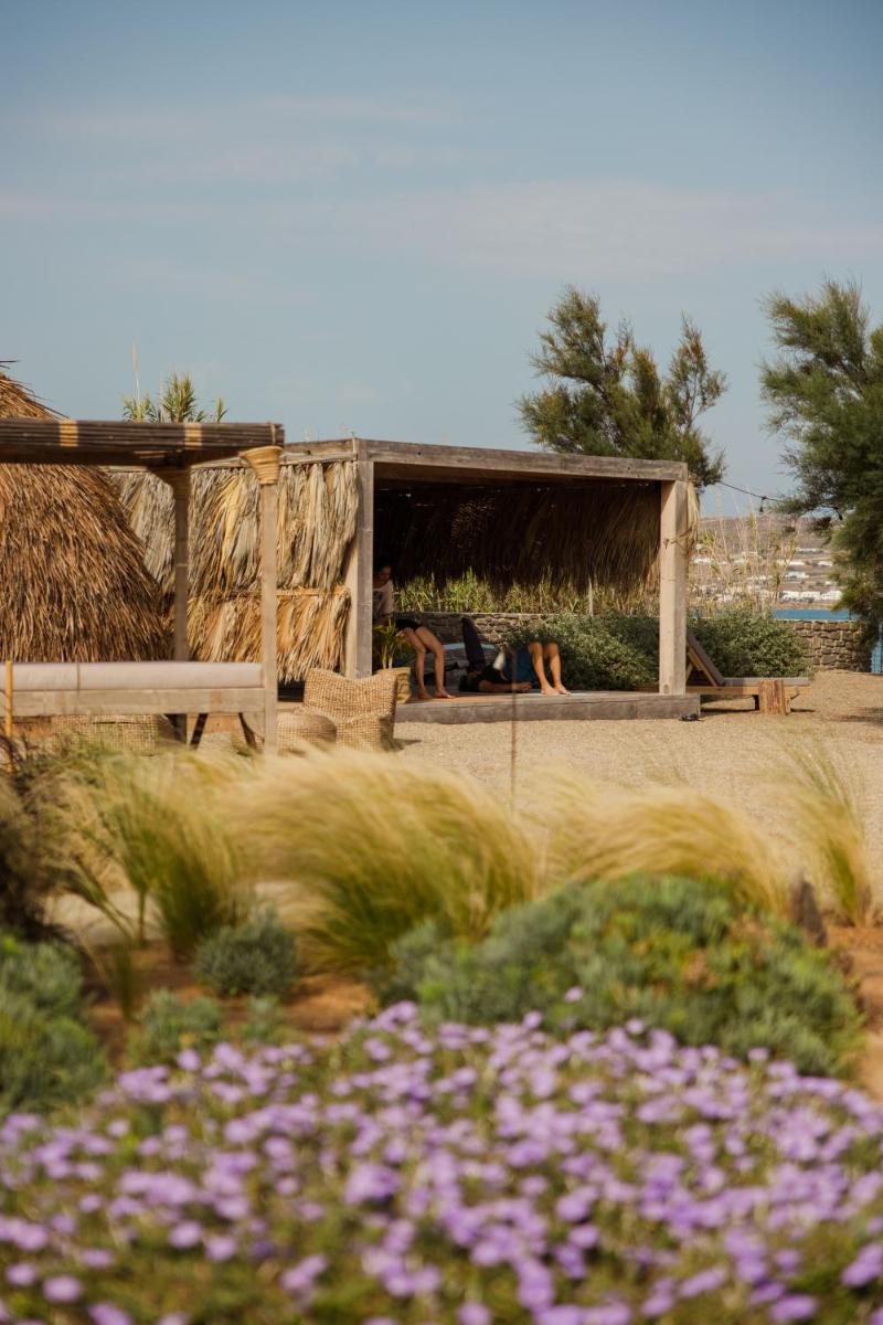 Seesoo Paros Beachfront Luxury Hideaway
