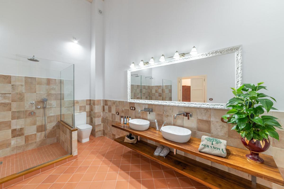 Seranova Luxury Hotel - Adults Only