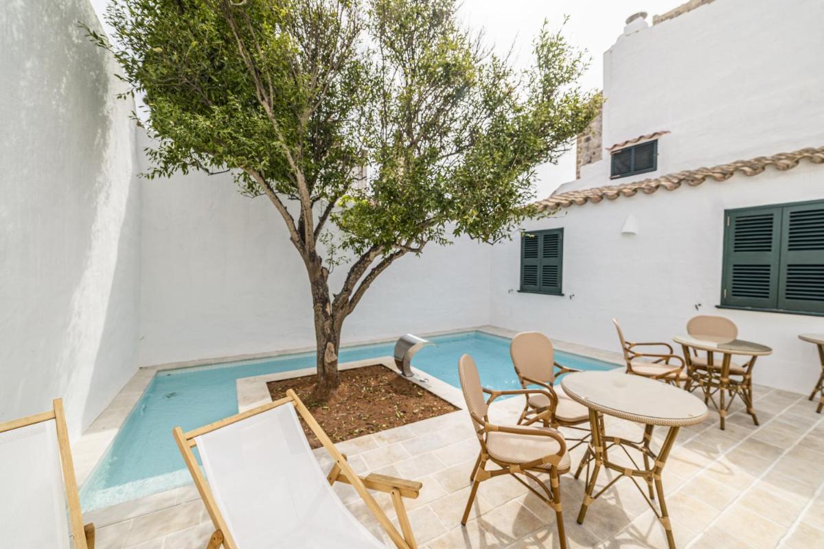 Seranova Luxury Hotel - Adults Only