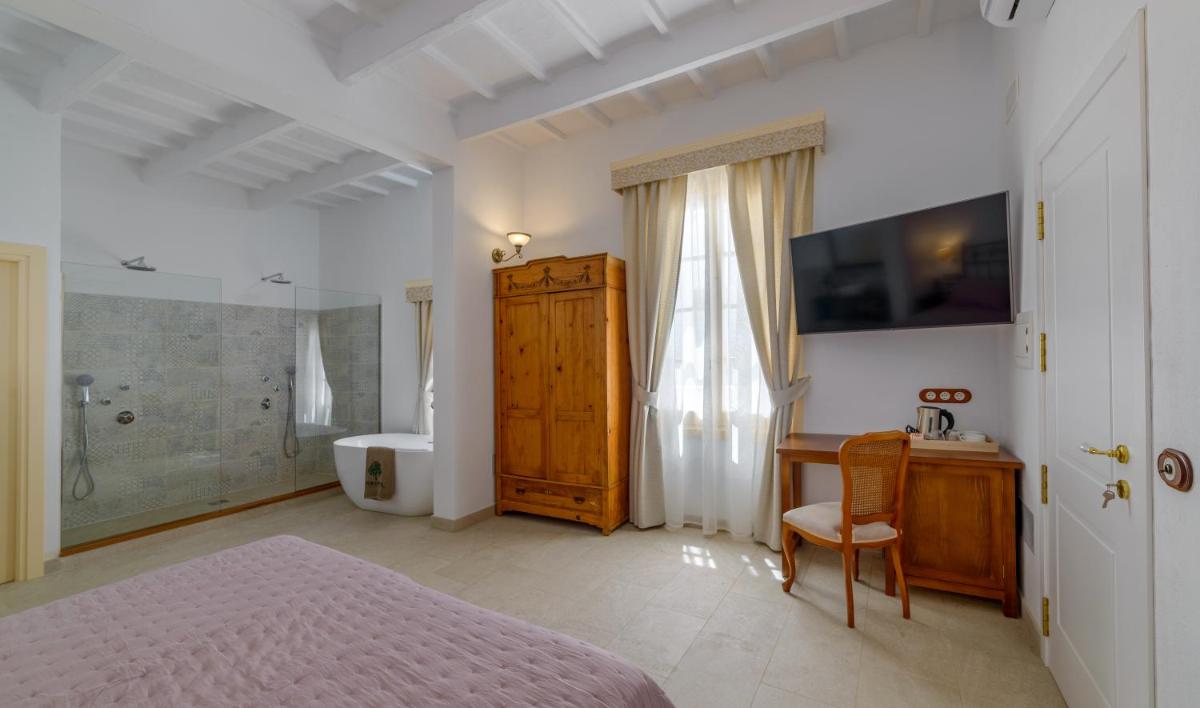 Seranova Luxury Hotel - Adults Only