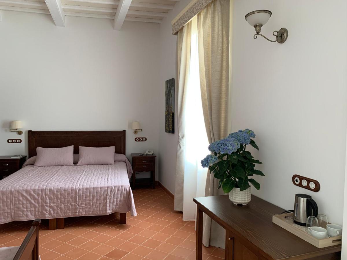 Seranova Luxury Hotel - Adults Only