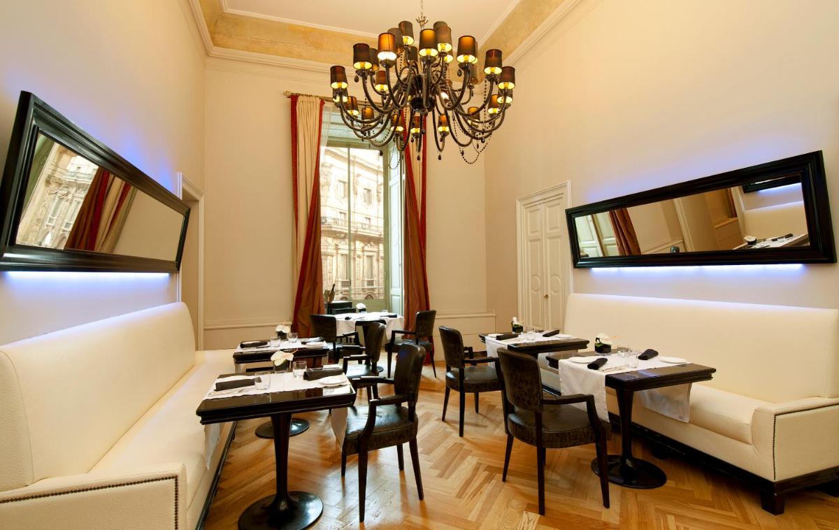 Seven Stars Galleria