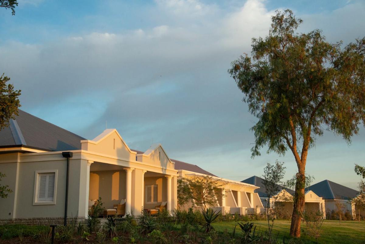 Shamwari Long Lee Manor