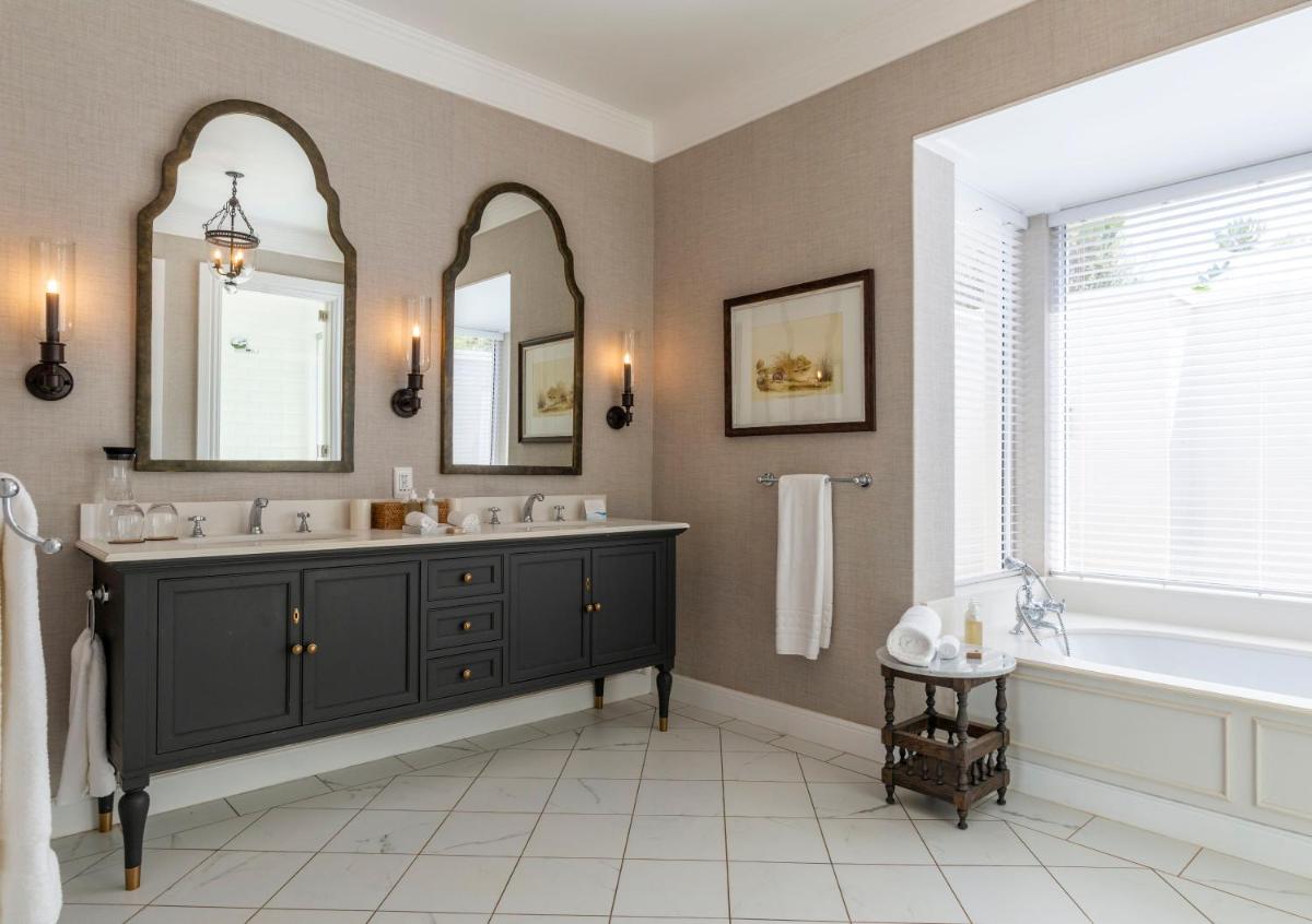 Shamwari Long Lee Manor