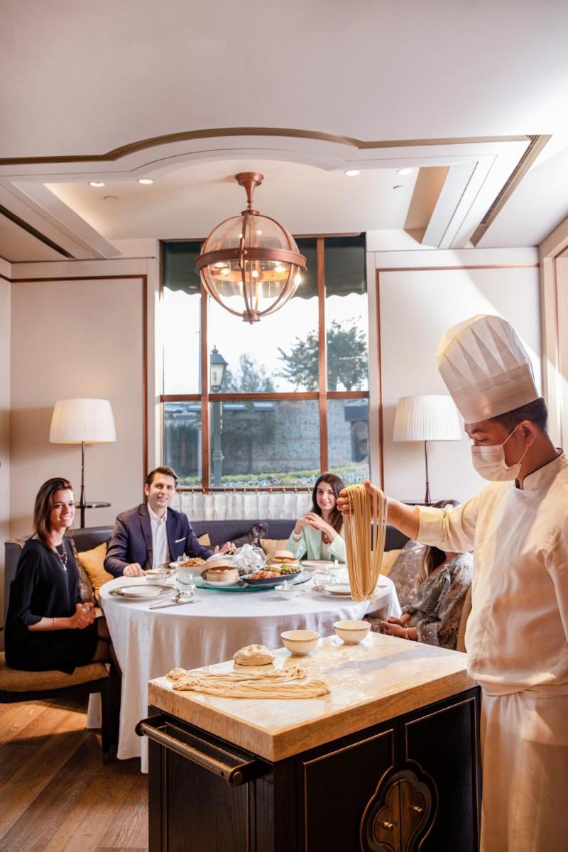 Shangri-La Bosphorus, Istanbul