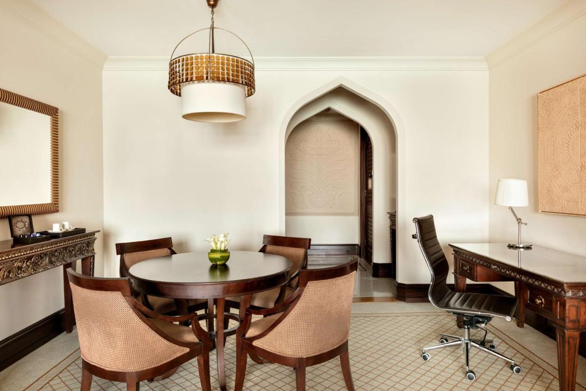 Shangri-La Qaryat Al Beri, Abu Dhabi