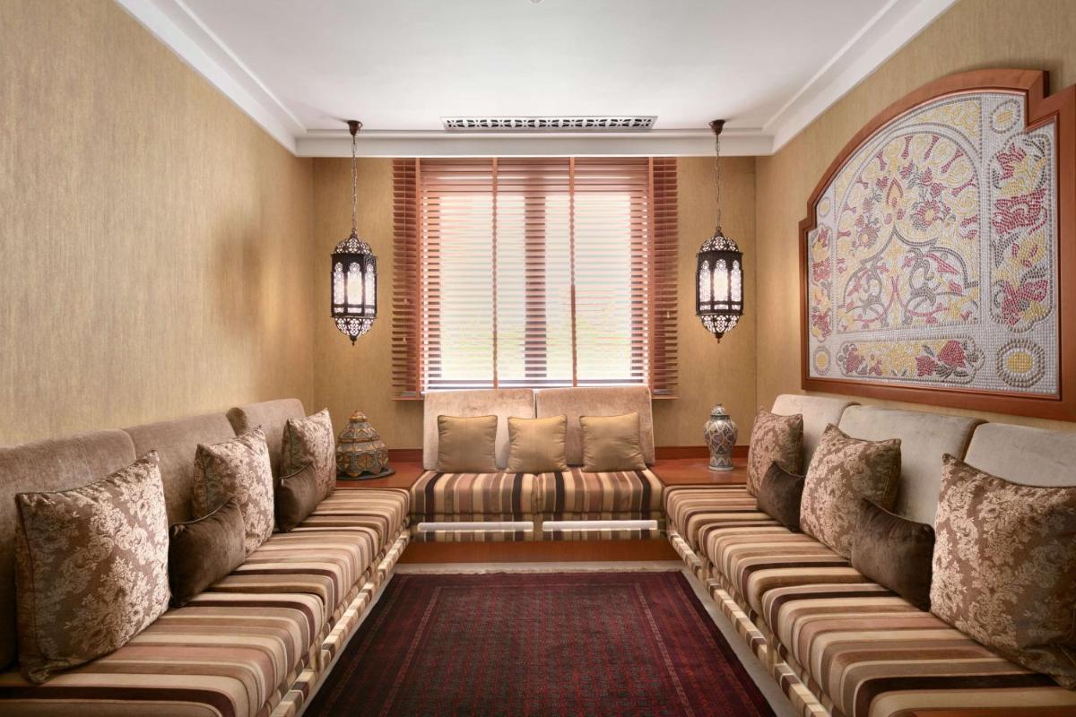 Shangri-La Qaryat Al Beri, Abu Dhabi