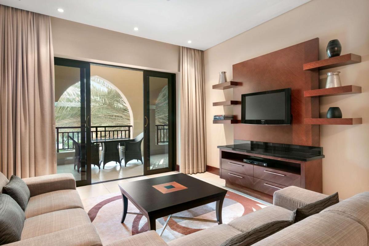 Shangri-La Qaryat Al Beri, Abu Dhabi