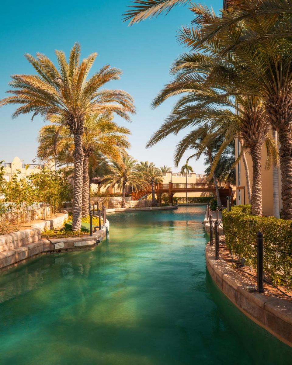 Shangri-La Qaryat Al Beri, Abu Dhabi