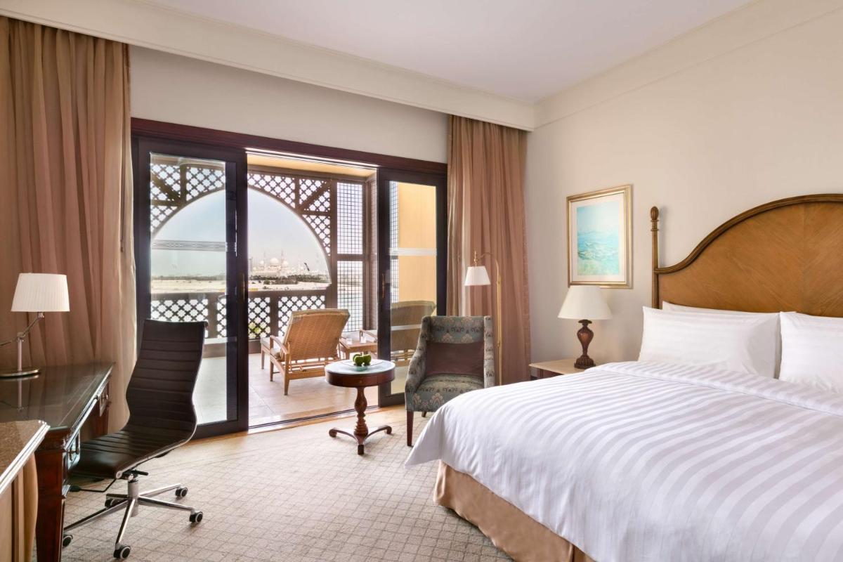 Shangri-La Qaryat Al Beri, Abu Dhabi