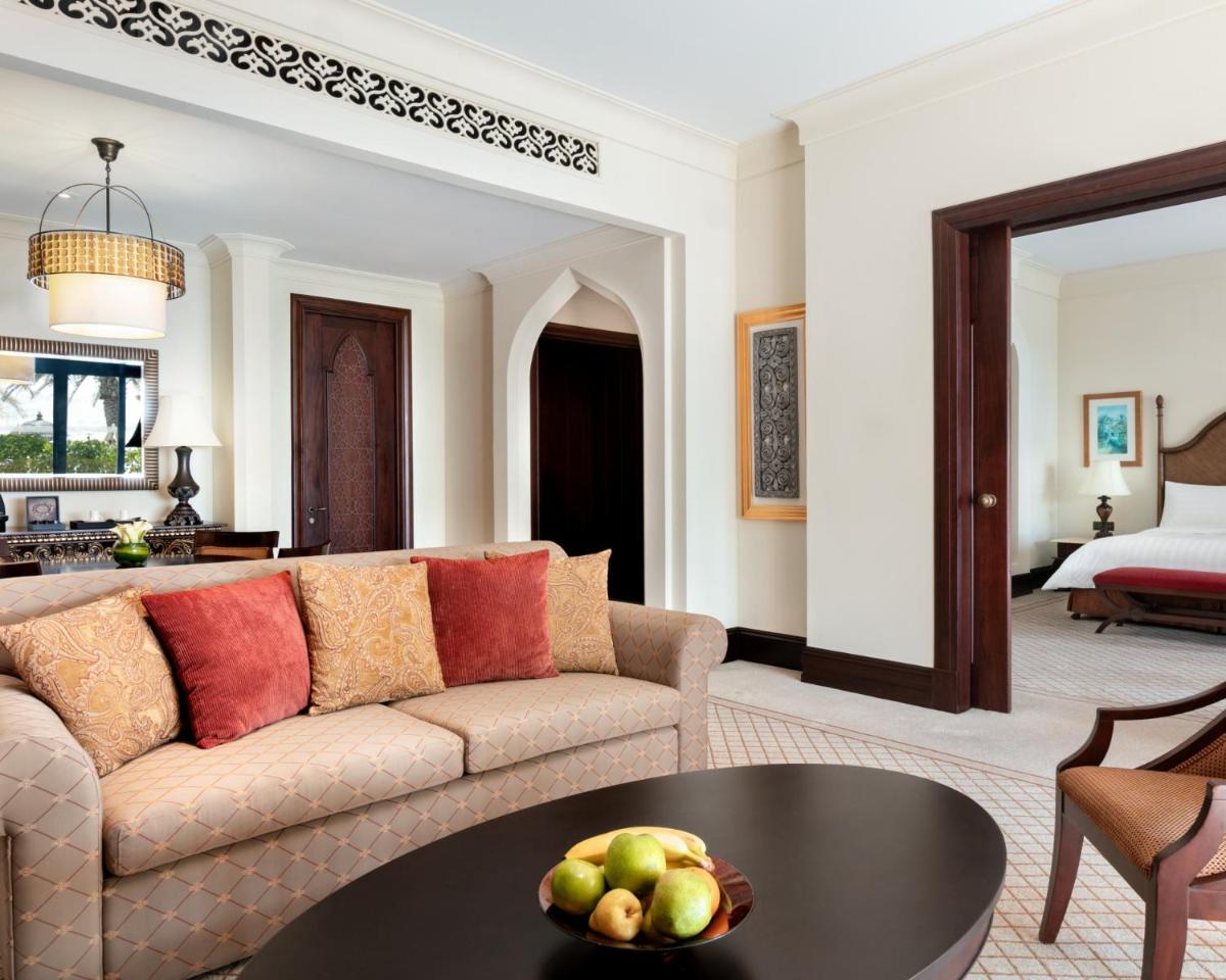 Shangri-La Qaryat Al Beri, Abu Dhabi