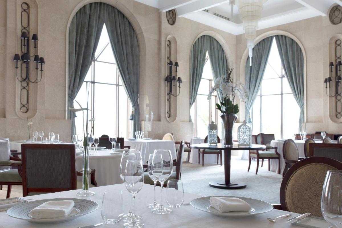 Shangri-La Qaryat Al Beri, Abu Dhabi