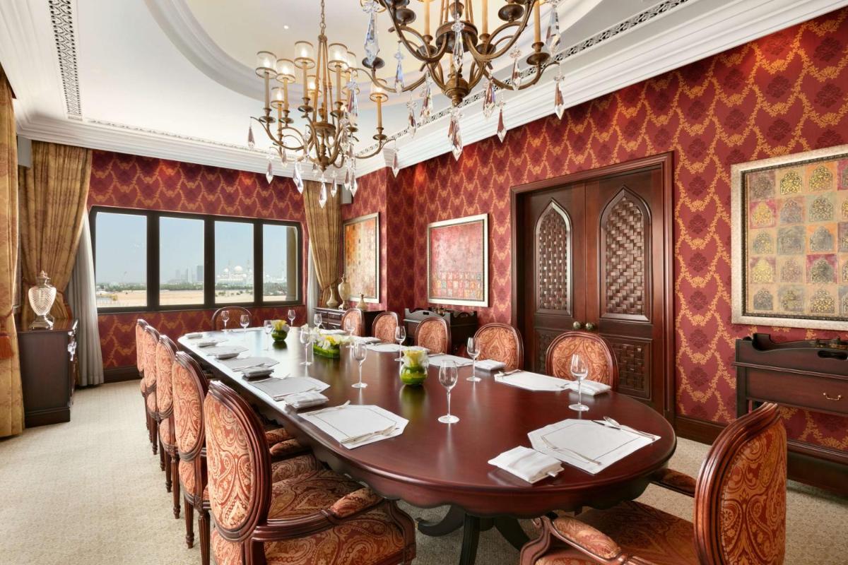 Shangri-La Qaryat Al Beri, Abu Dhabi