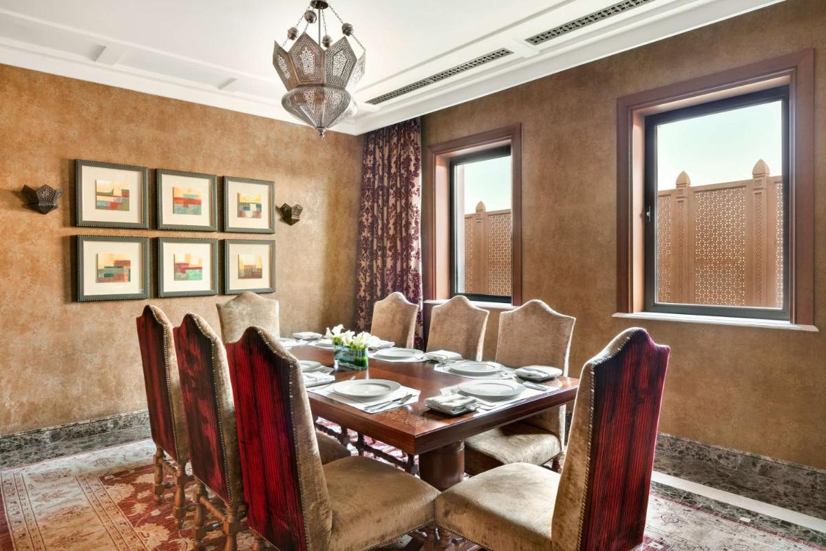 Shangri-La Qaryat Al Beri, Abu Dhabi