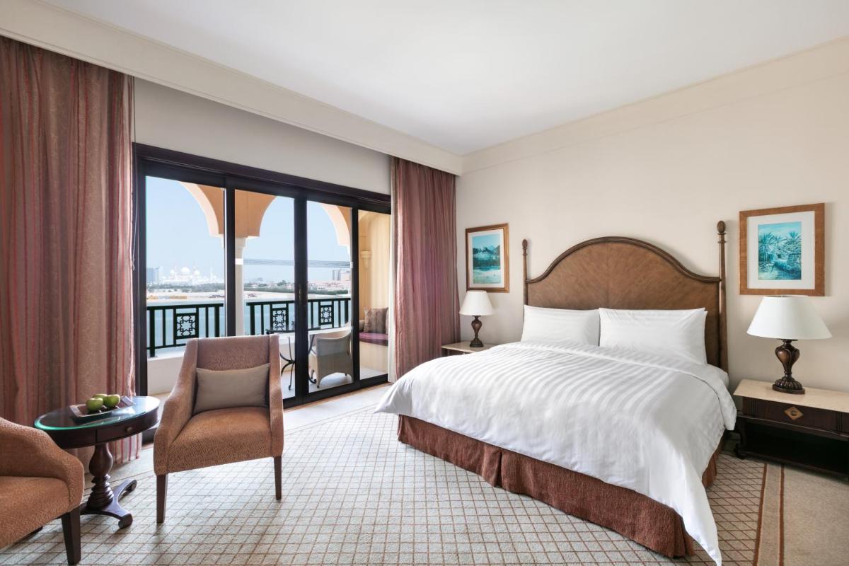 Shangri-La Qaryat Al Beri, Abu Dhabi
