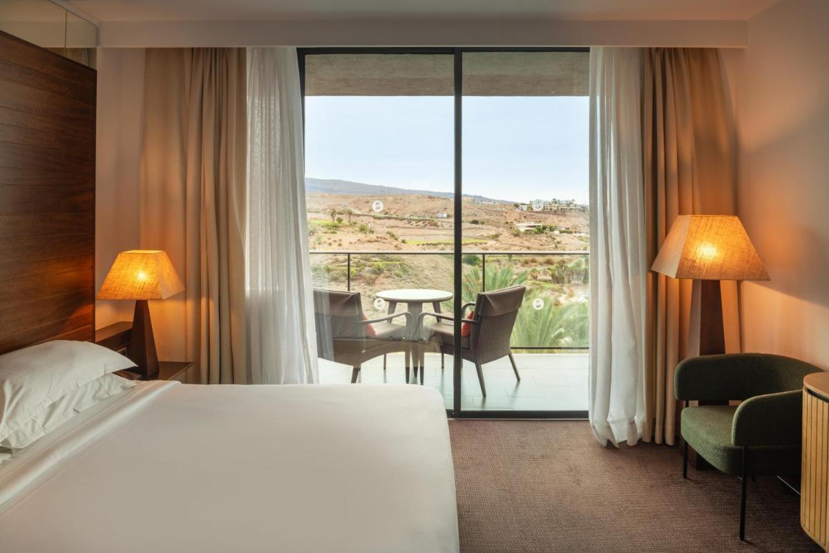 Salobre Hotel Resort & Serenity