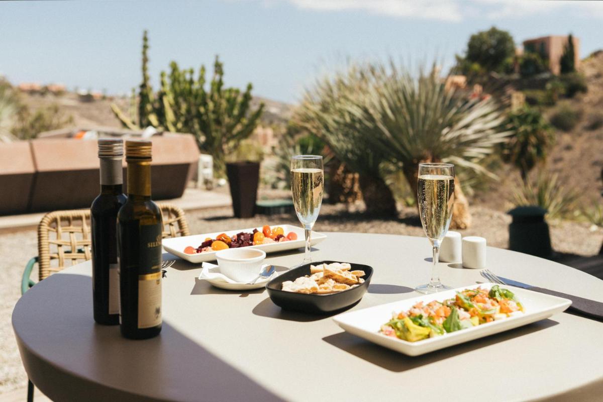 Salobre Hotel Resort & Serenity