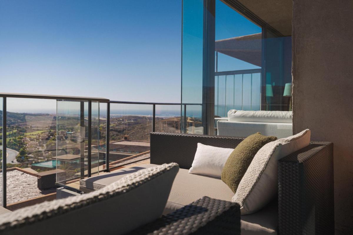 Salobre Hotel Resort & Serenity