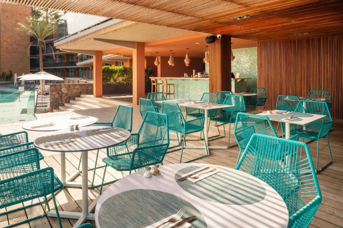 Salobre Hotel Resort & Serenity