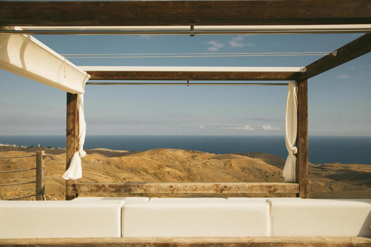 Salobre Hotel Resort & Serenity