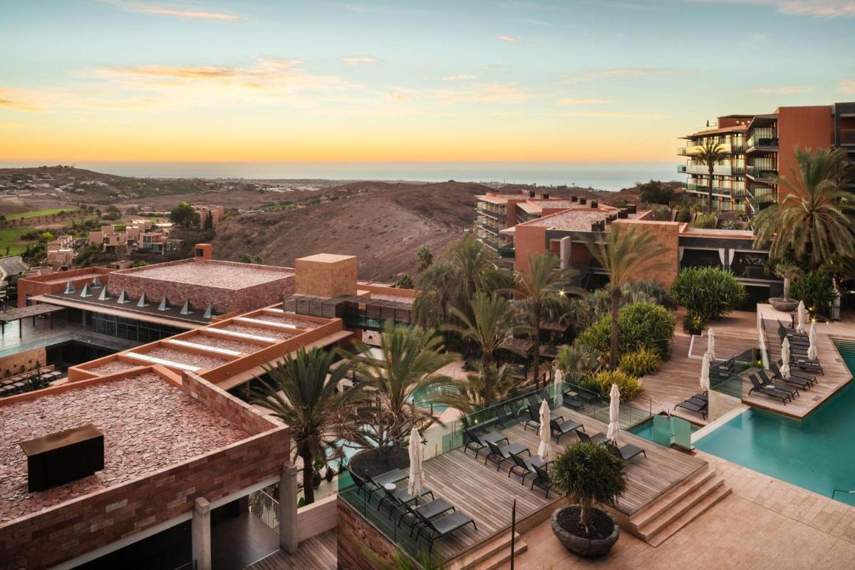Salobre Hotel Resort & Serenity