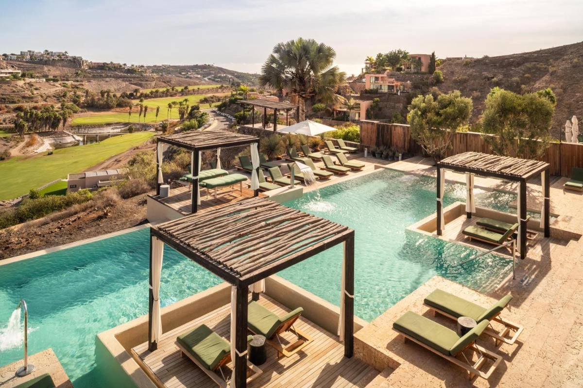Salobre Hotel Resort & Serenity