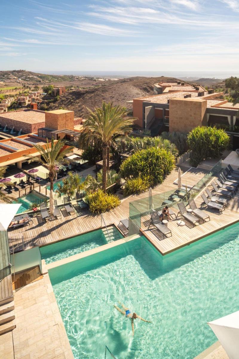 Salobre Hotel Resort & Serenity