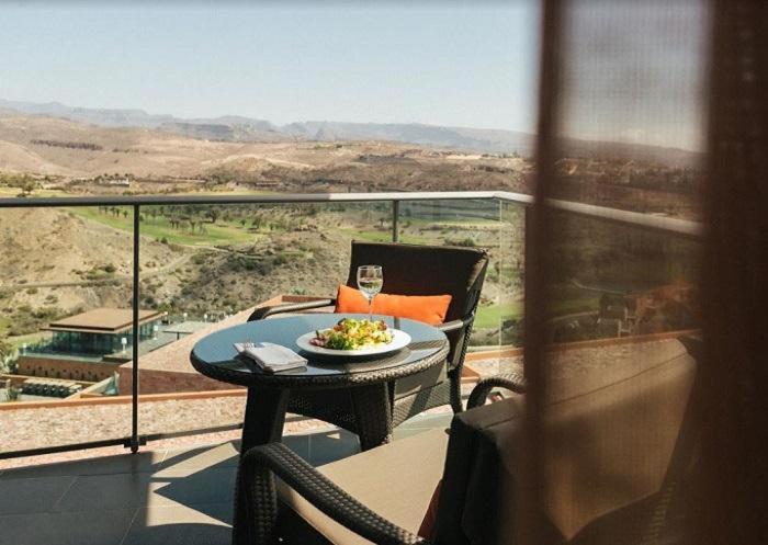 Salobre Hotel Resort & Serenity