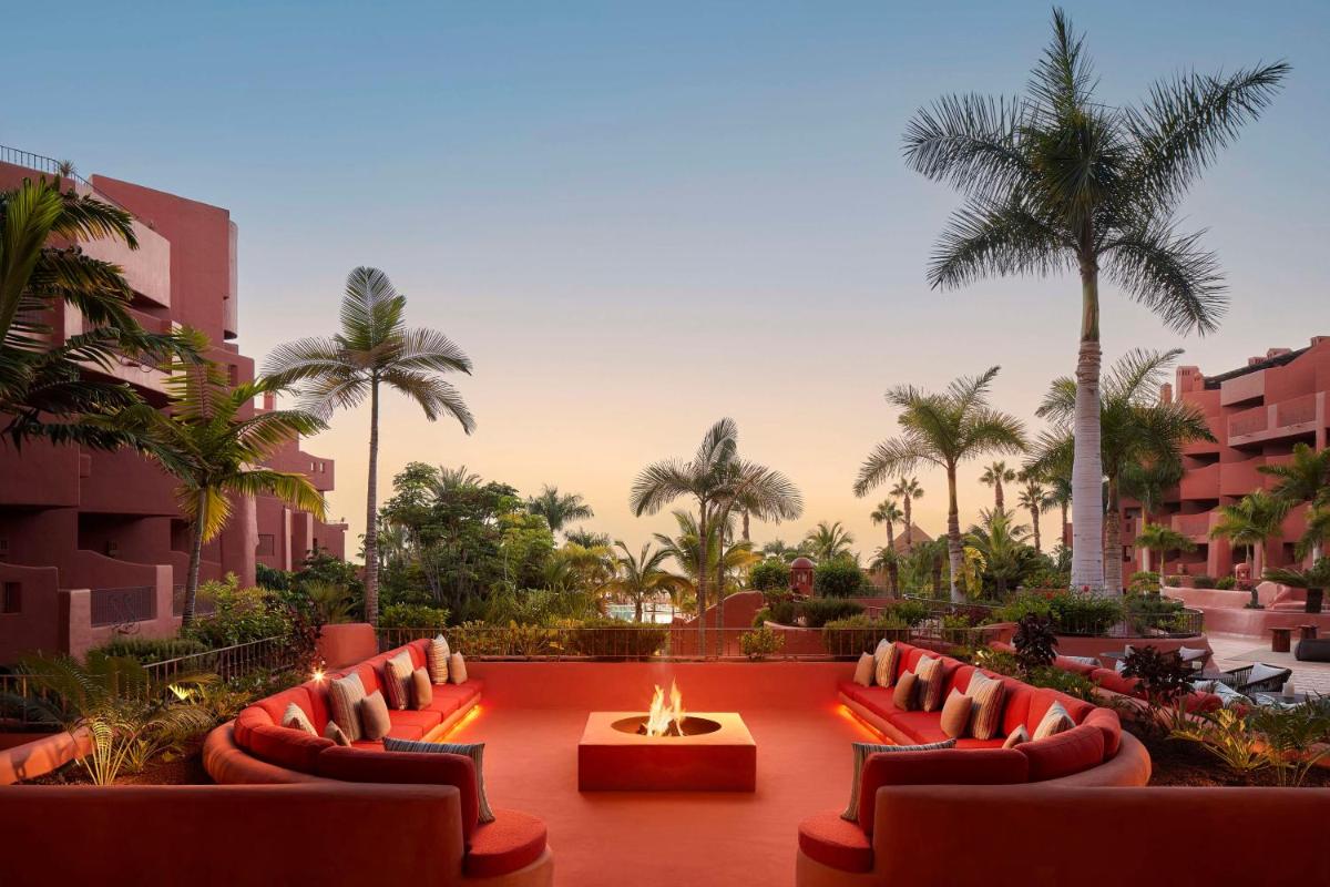 Tivoli La Caleta Resort