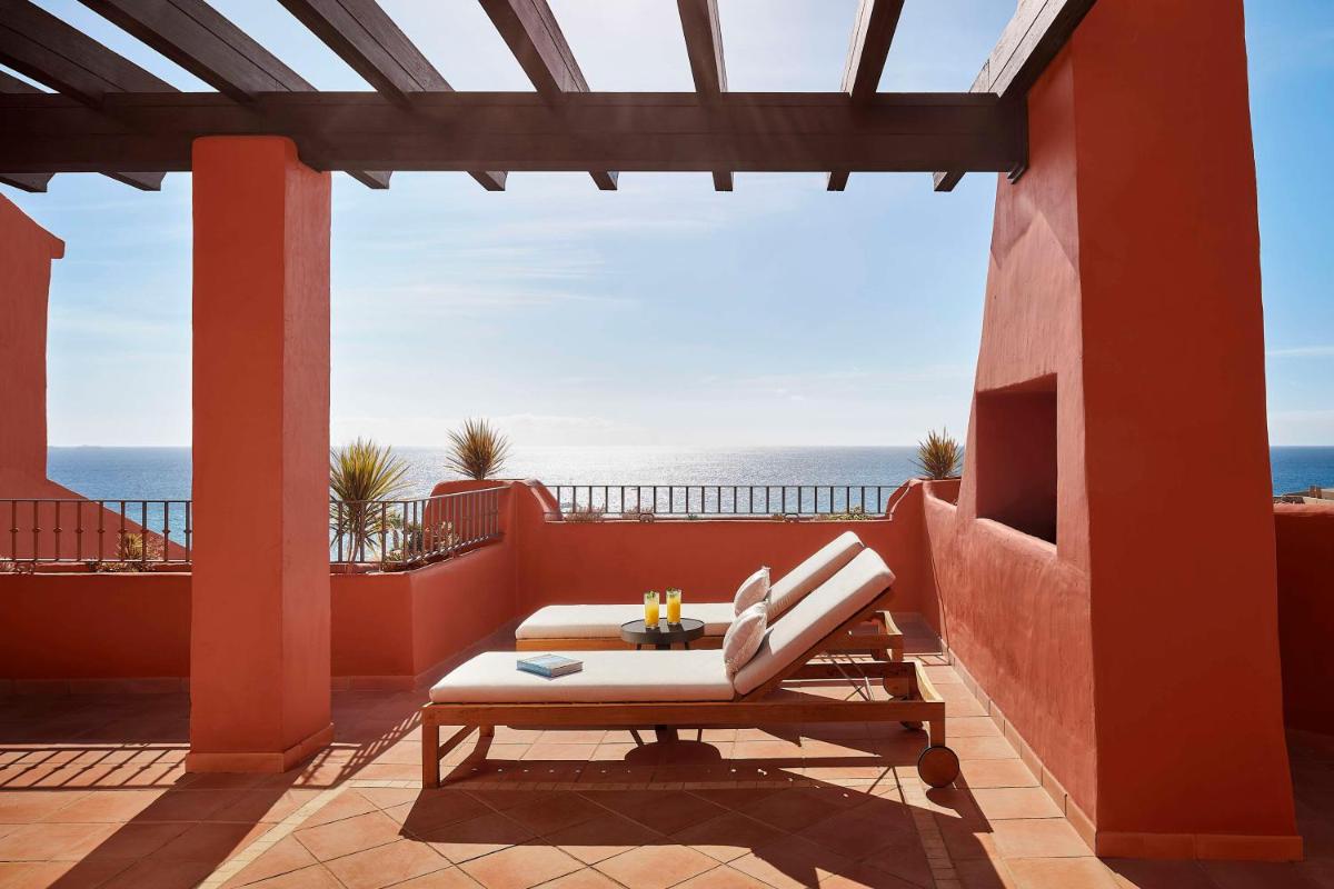 Tivoli La Caleta Resort