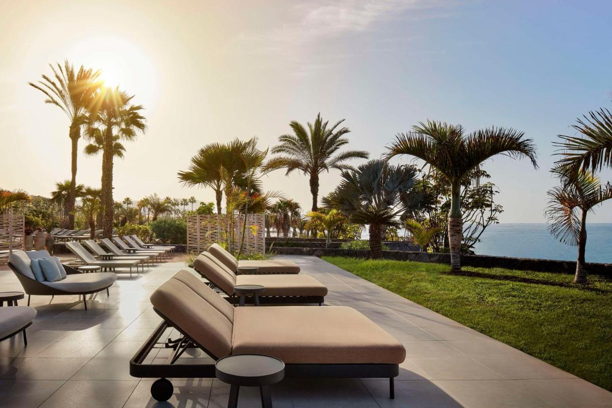 Tivoli La Caleta Resort