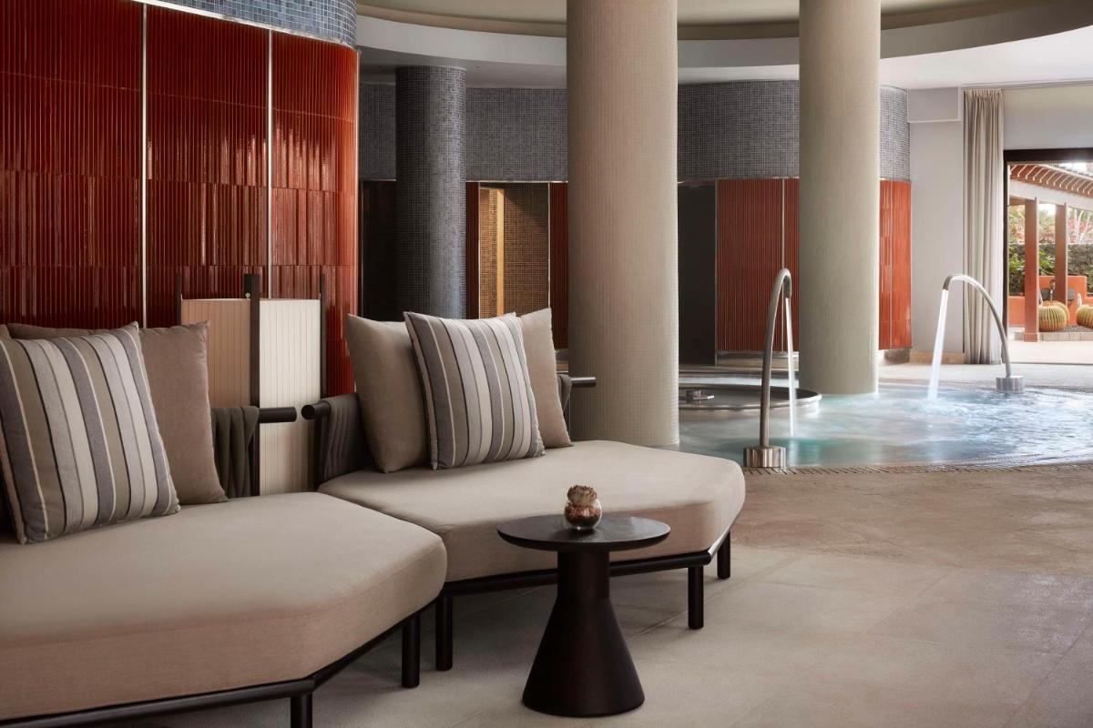 Tivoli La Caleta Resort