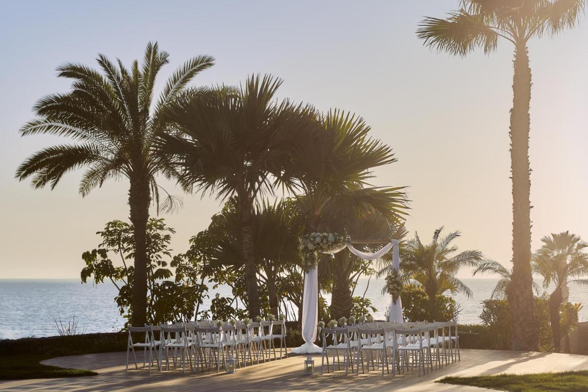 Tivoli La Caleta Resort