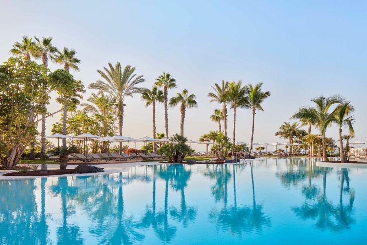 Tivoli La Caleta Resort