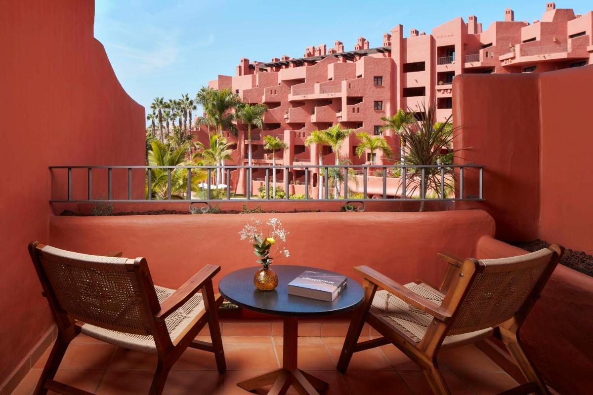 Tivoli La Caleta Resort