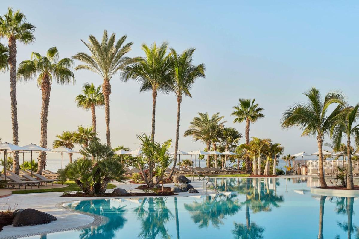 Tivoli La Caleta Resort