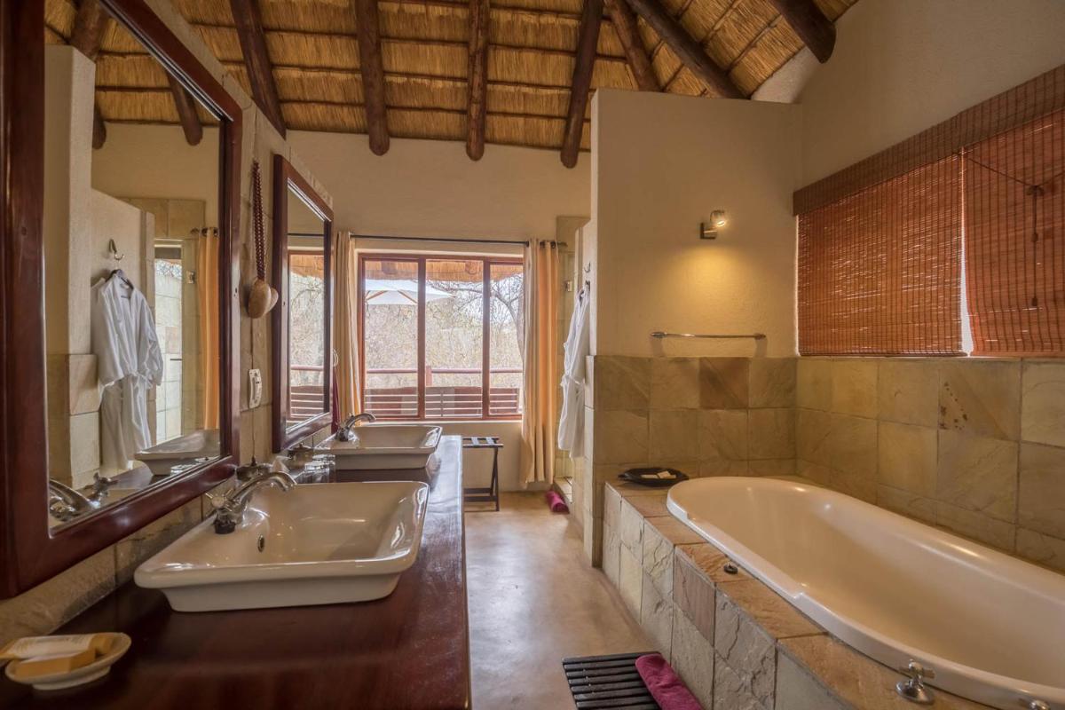 Karongwe- Shiduli Safari Lodge