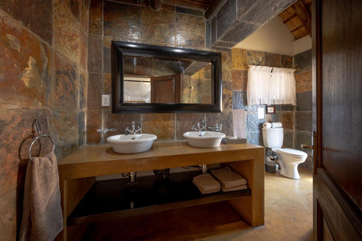 Karongwe- Shiduli Safari Lodge