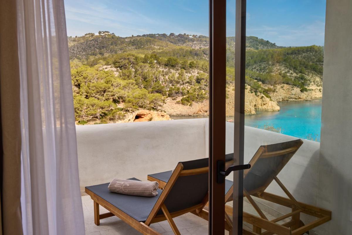 Cala San Miguel Ibiza Resort, Adults only, Curio Collection by Hilton