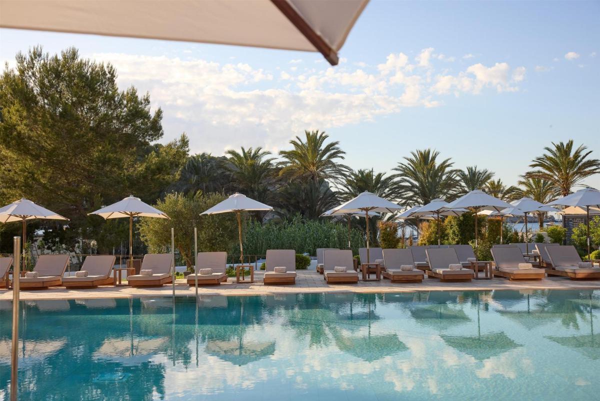 Cala San Miguel Ibiza Resort, Adults only, Curio Collection by Hilton